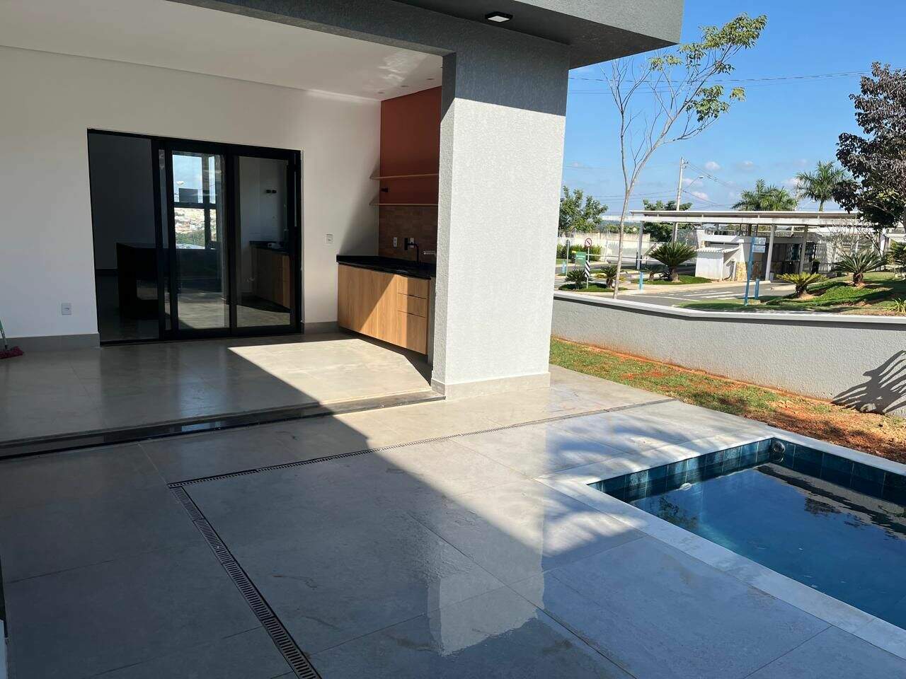 Casa à venda no Loteamento Ilha de Capri: 
