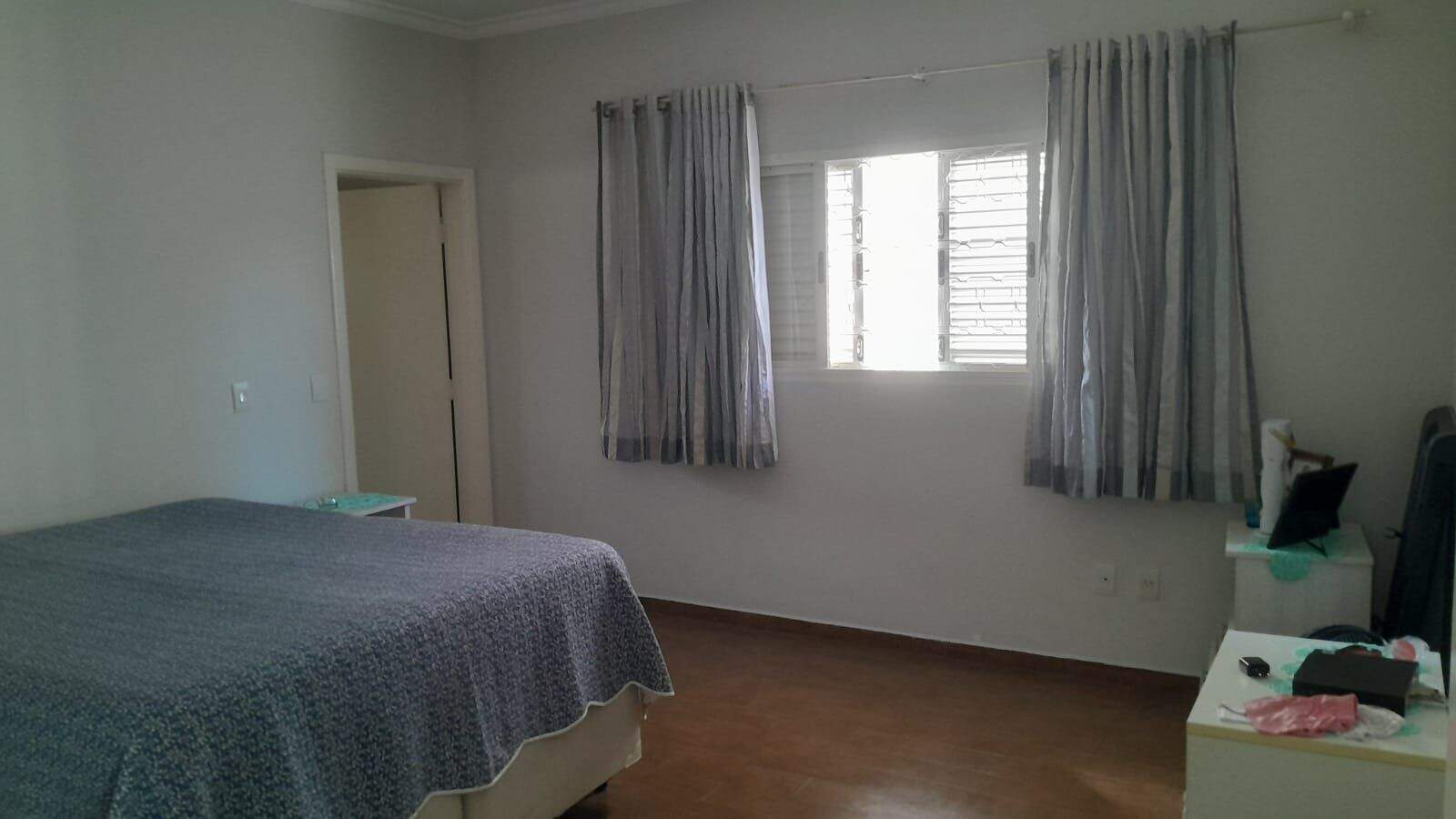 Sobrado à venda no Jardim Esplanada: 
