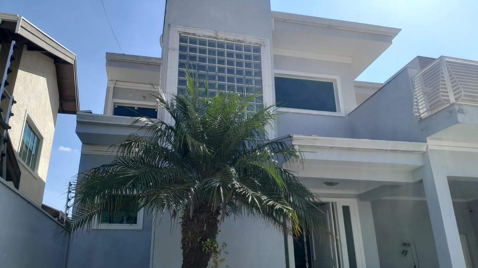 Sobrado à venda no Jardim Esplanada: 