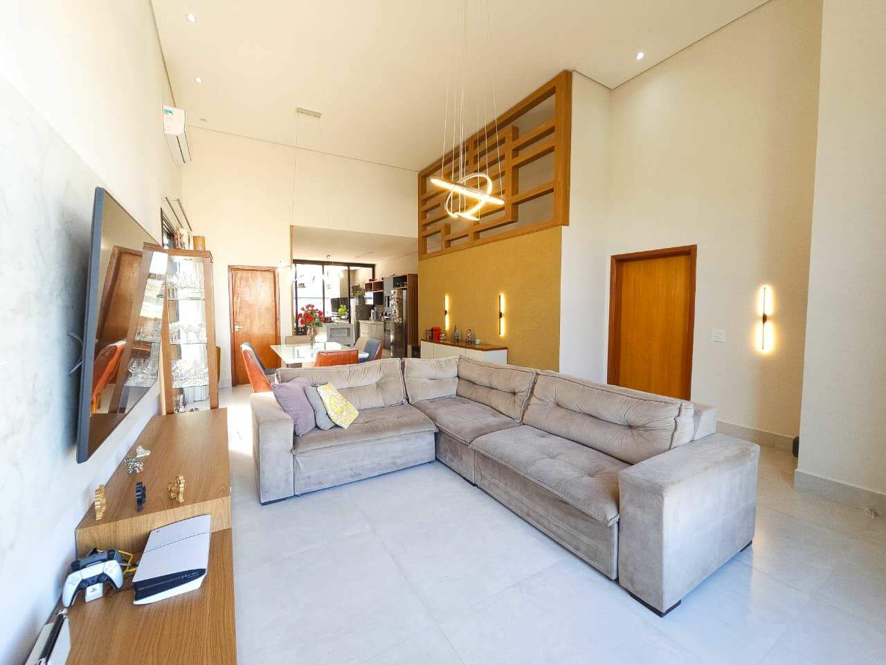Casa à venda no Jardim Reserva Bom Vive: 