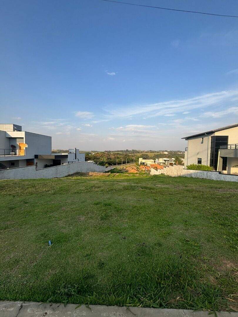 Terreno à venda no Jardim Quintas da Terracota: 