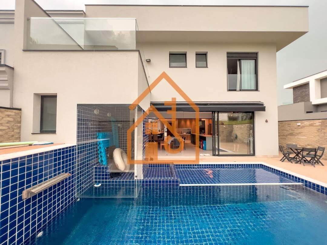Sobrado à venda no Condomínio Residencial Duas Marias: 