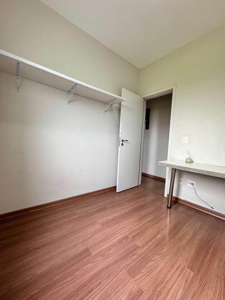 Apartamento à venda no Jardim Sevilha: 