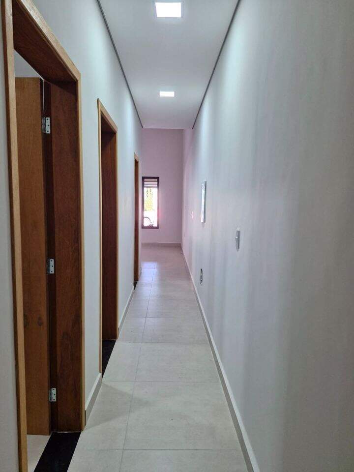 Casa à venda no Jardim Monte Carlo: 