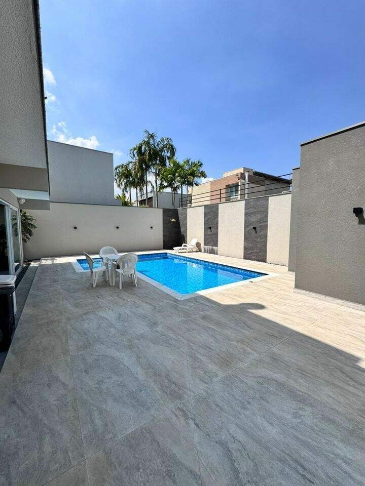 Casa à venda no Jardim Residencial Helvétia Park III: 