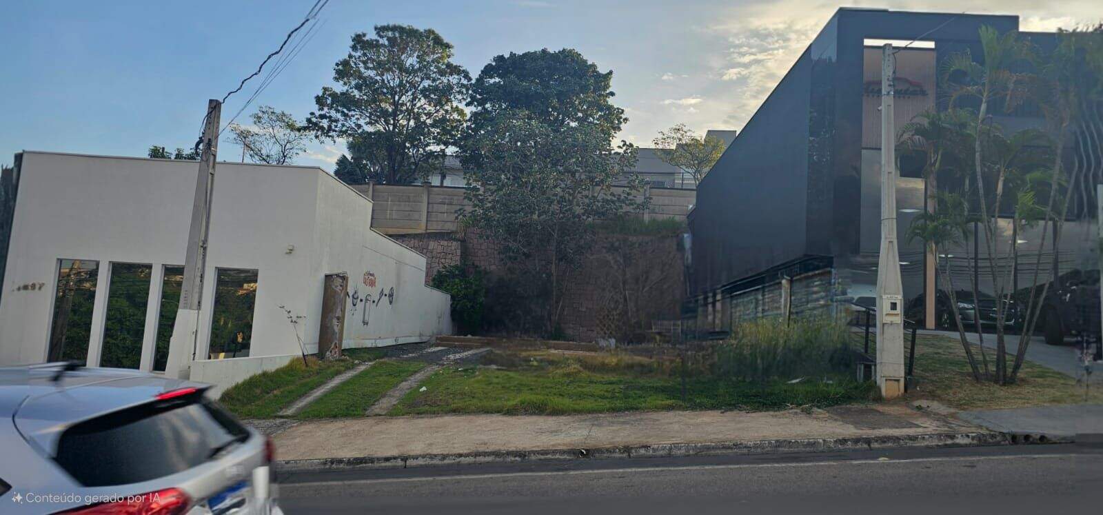 Terreno à venda no Jardim Portal dos Ipês: 