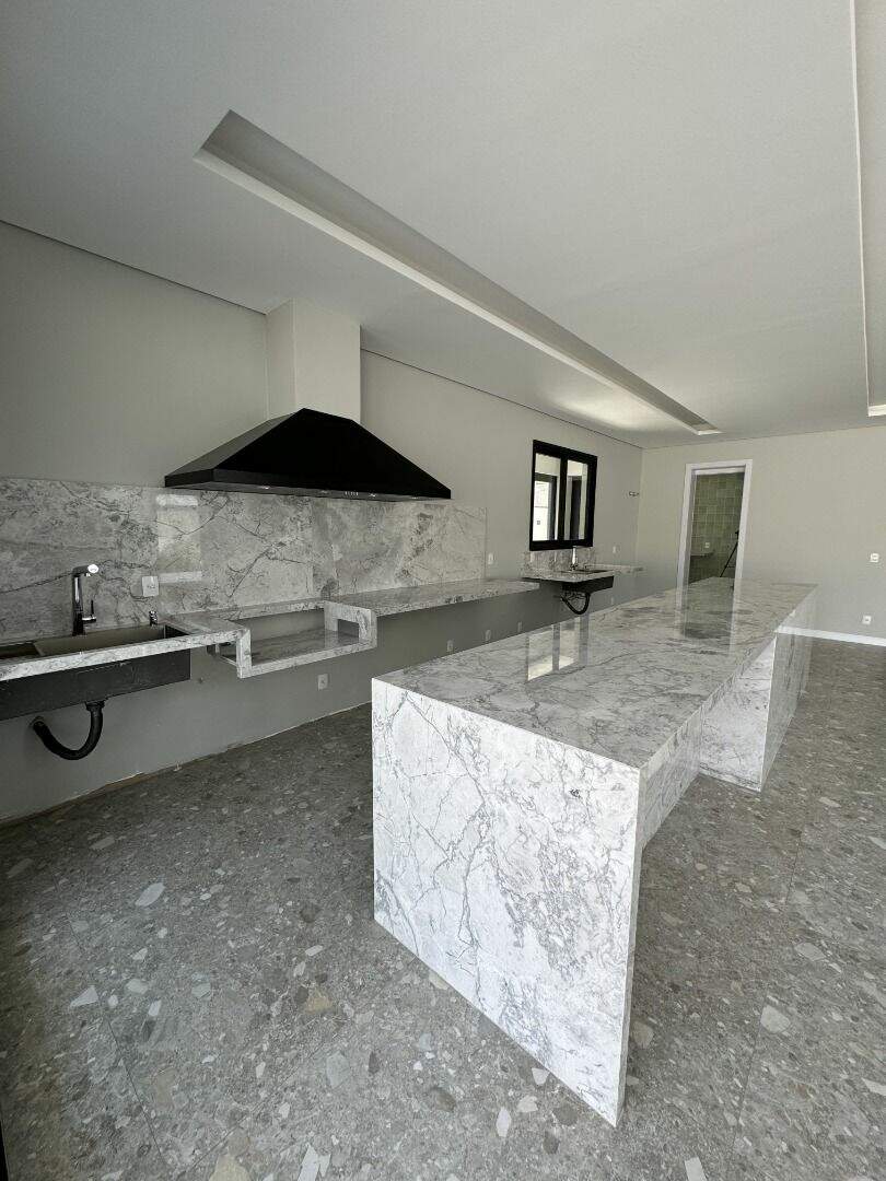Casa à venda no Jardim Morumbi: 