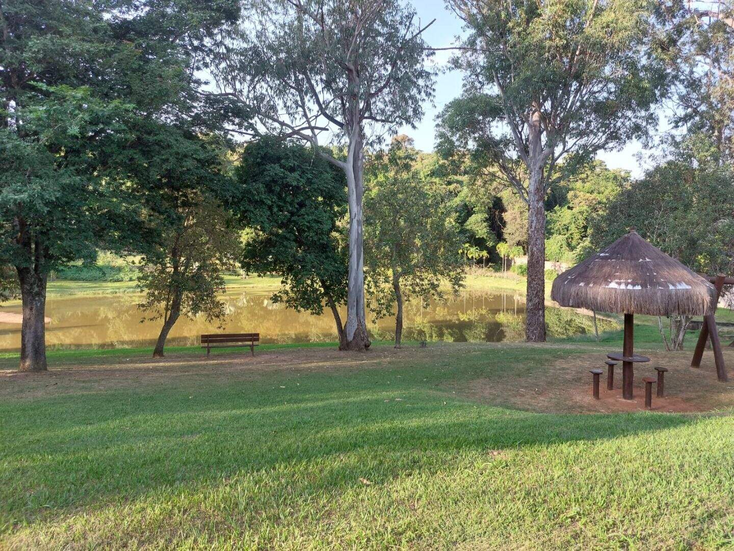 Terreno à venda no Jardim Residencial Helvétia Park II: 