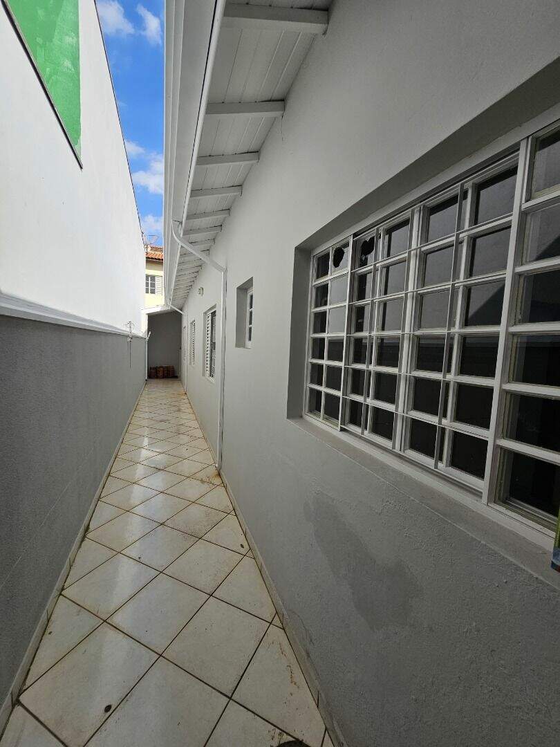 Casa à venda no Jardim Kioto II: 