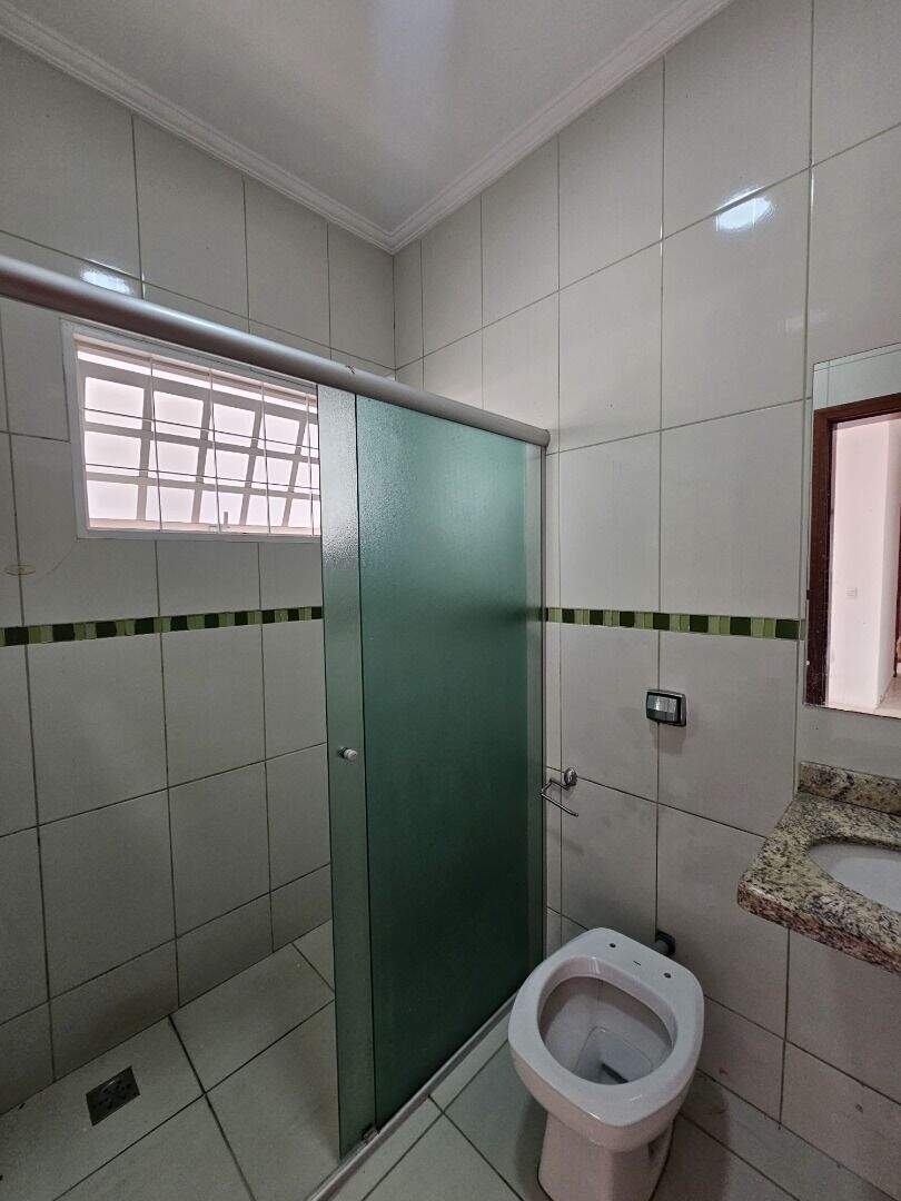 Casa à venda no Jardim Kioto II: 