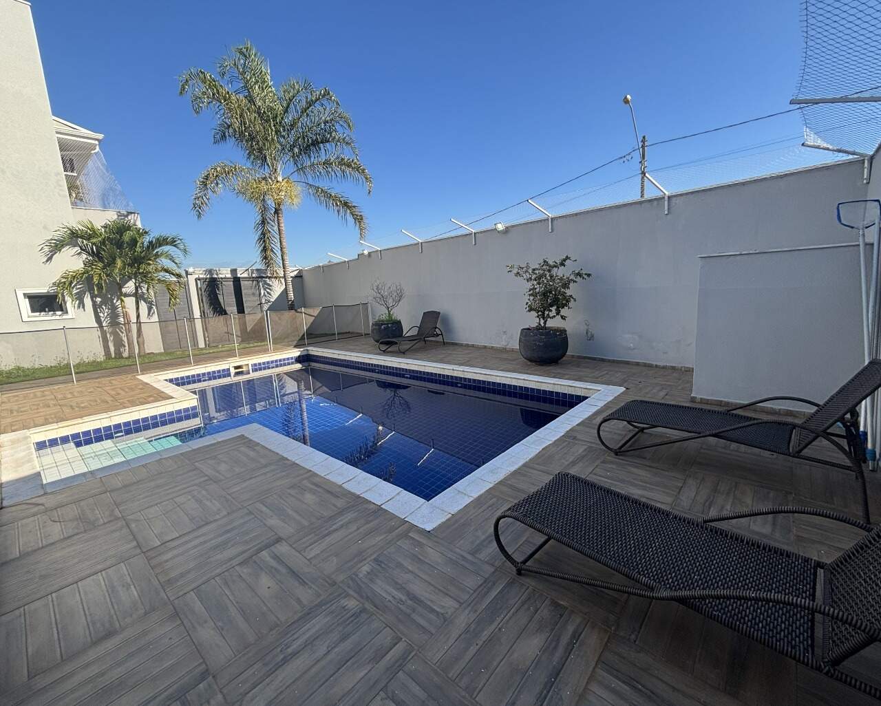Casa para aluguel no Jardim dos Lagos: 