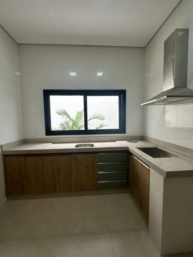 Sobrado à venda no Jardim Vila Paradiso: 