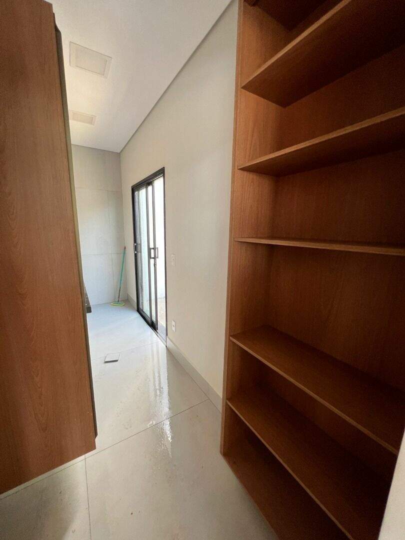 Casa à venda no Jardins di Roma: 