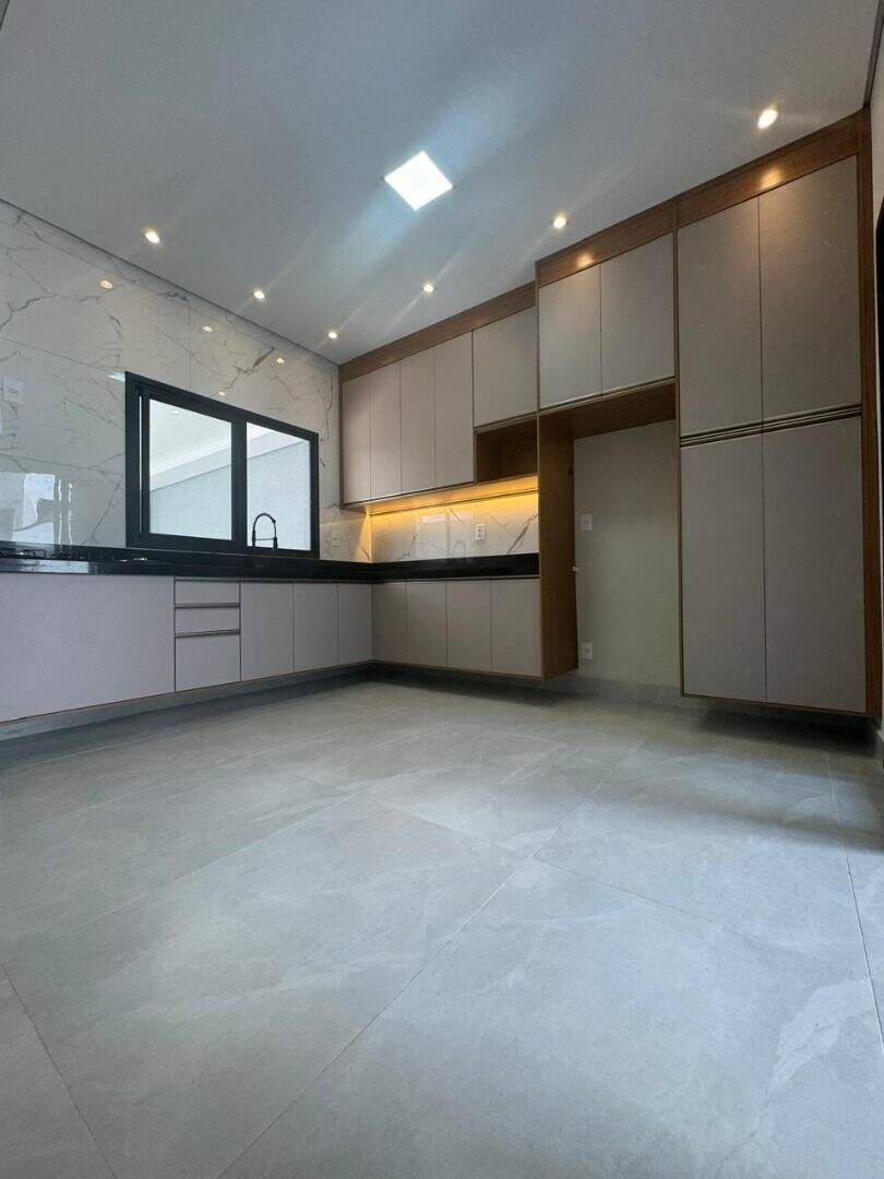 Casa à venda no Jardim Bom Sucesso: 