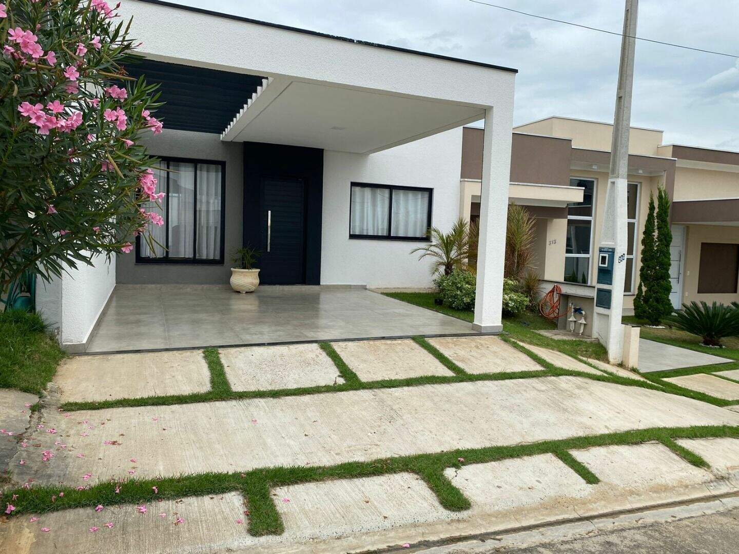 Casa à venda no Jardim Imperio: 
