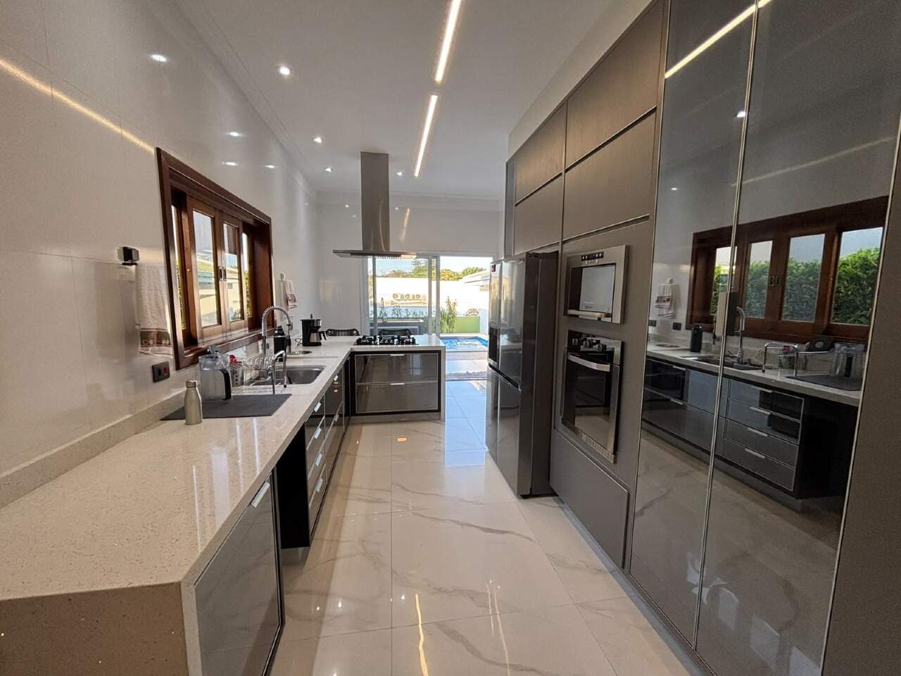 Casa à venda no Jardim Residencial Helvétia Park I: 