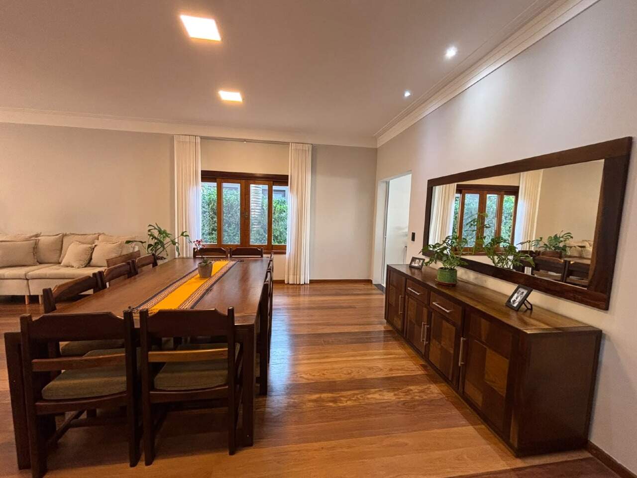 Casa à venda no Jardim Residencial Helvétia Park I: 