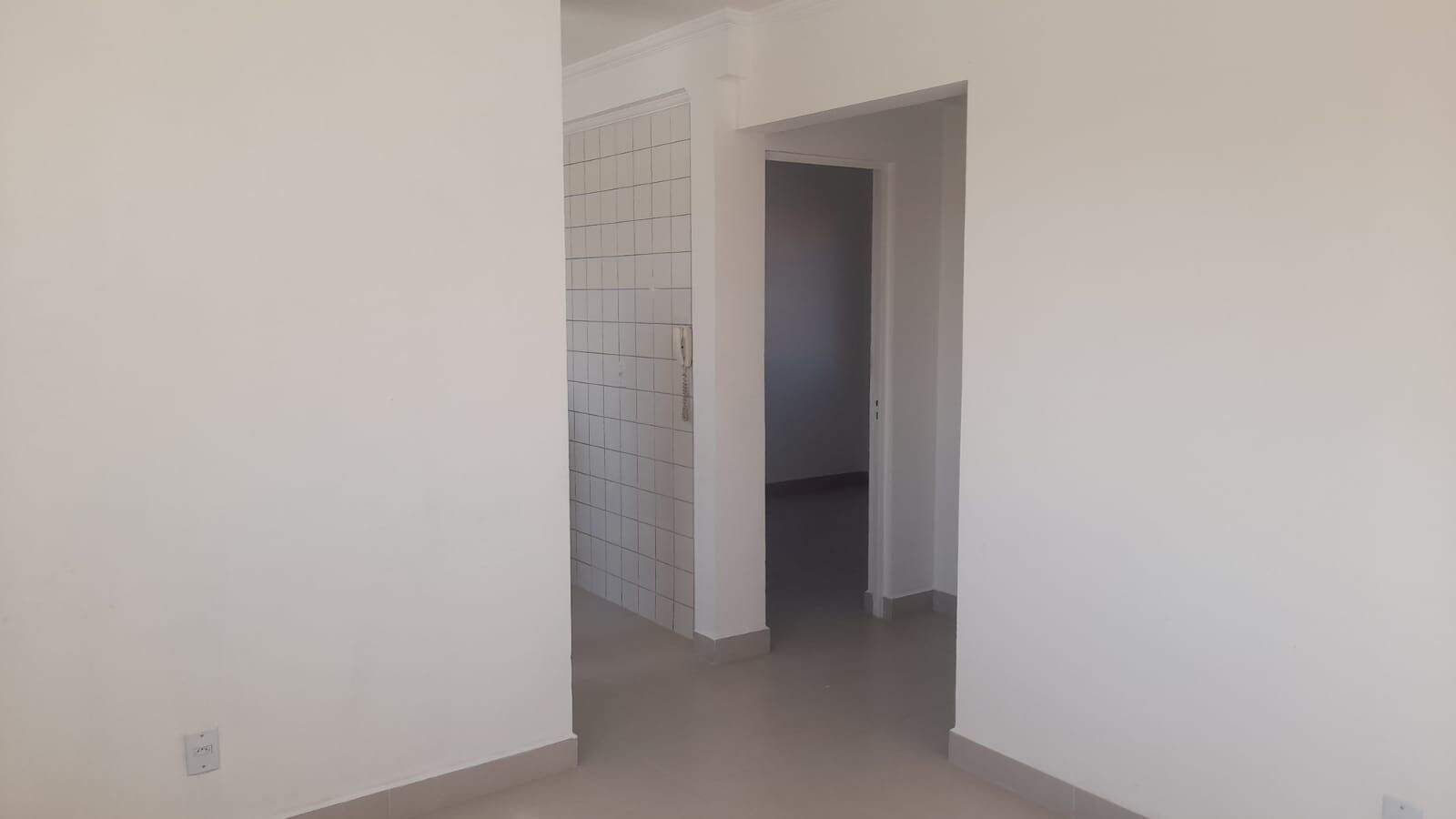 Casa à venda no Jardim Tancredo Neves: 