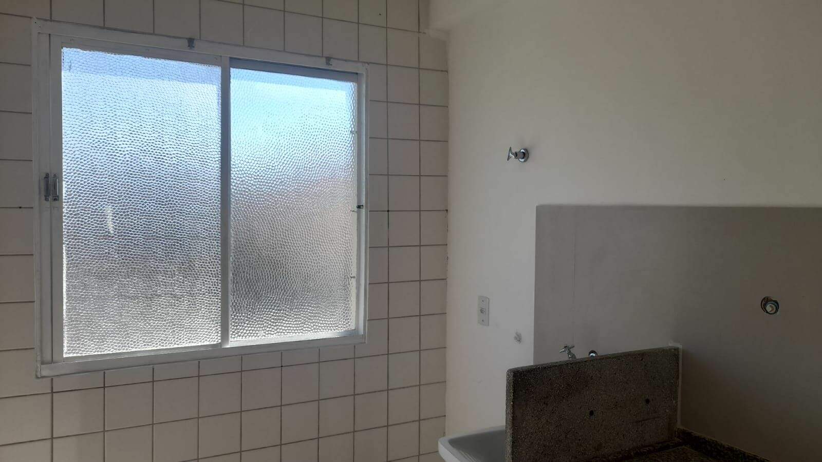 Casa à venda no Jardim Tancredo Neves: 