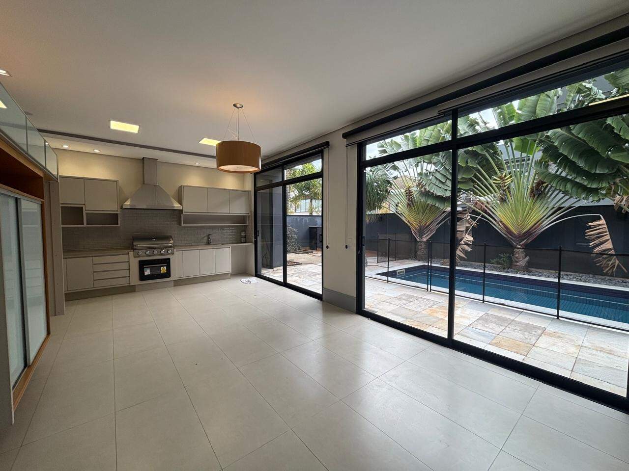 Casa à venda no Jardim Maison du Parc: 
