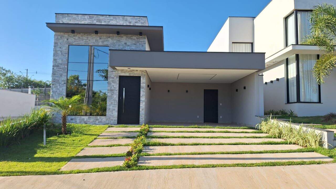 Casa à venda no Jardins di Roma: 