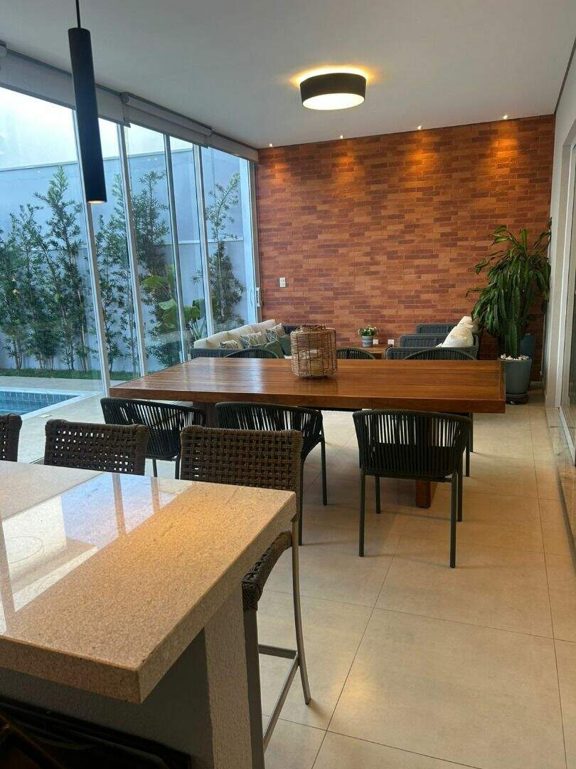 Casa à venda no Jardins di Roma: 