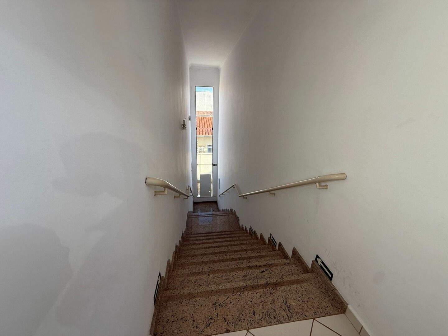 Sala para aluguel no Centro: 