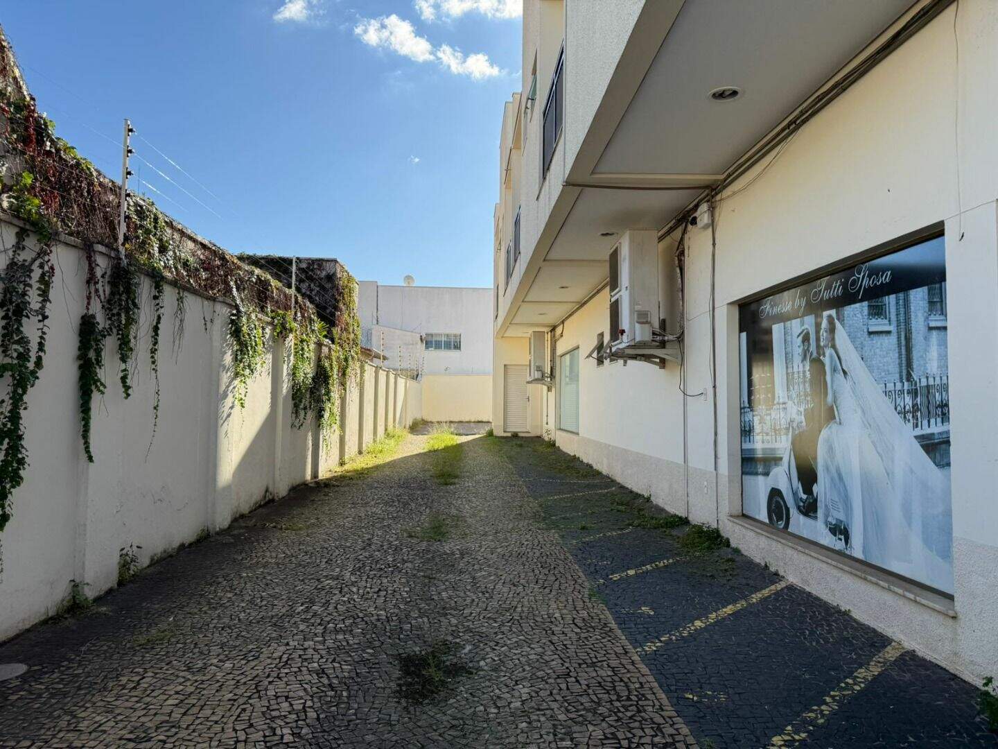 Sala para aluguel no Centro: 