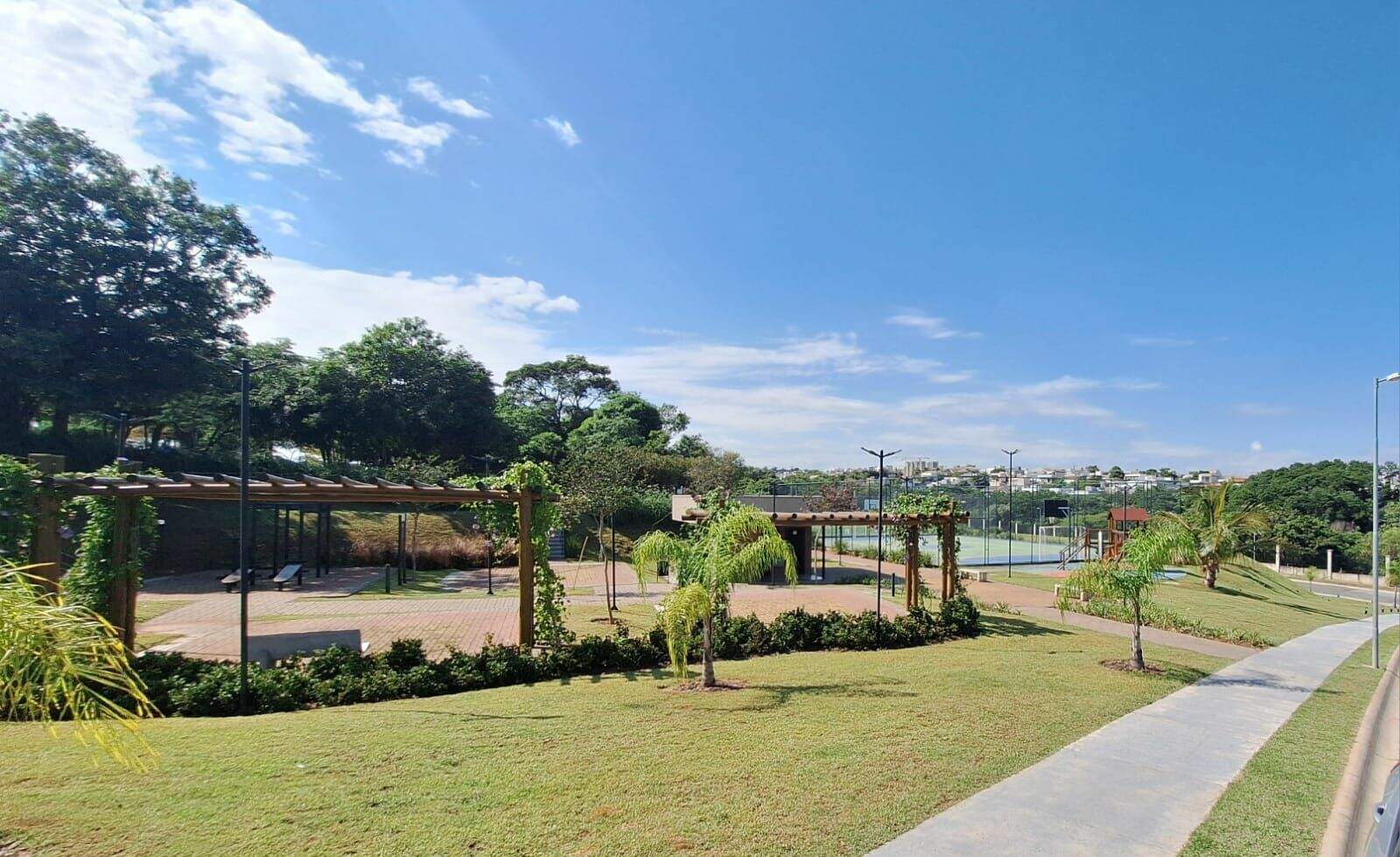 Terreno à venda no Jardim Morumbi: 
