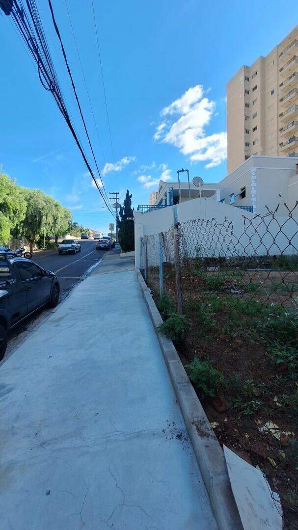 Terreno à venda no Centro: 