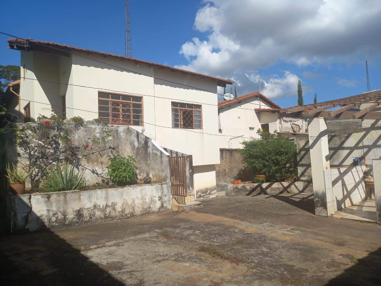 Casa à venda no Centro: 