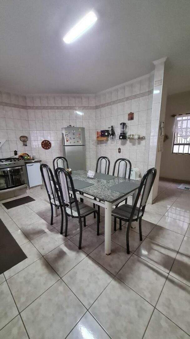 Casa à venda no Vila Suíça: 