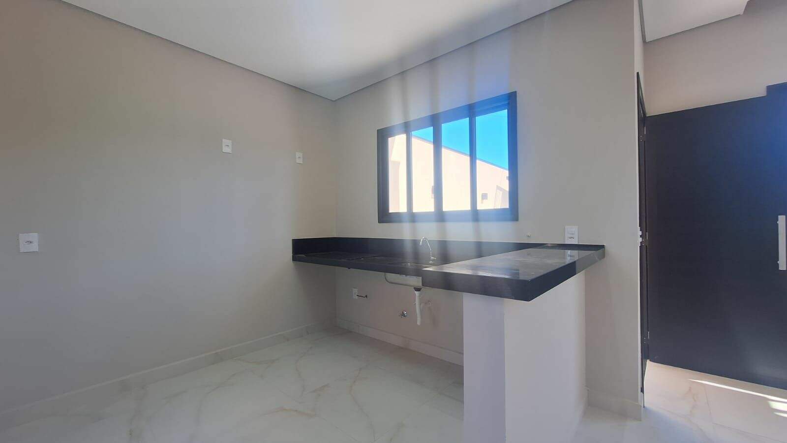 Casa à venda no Jardim Bom Sucesso: 
