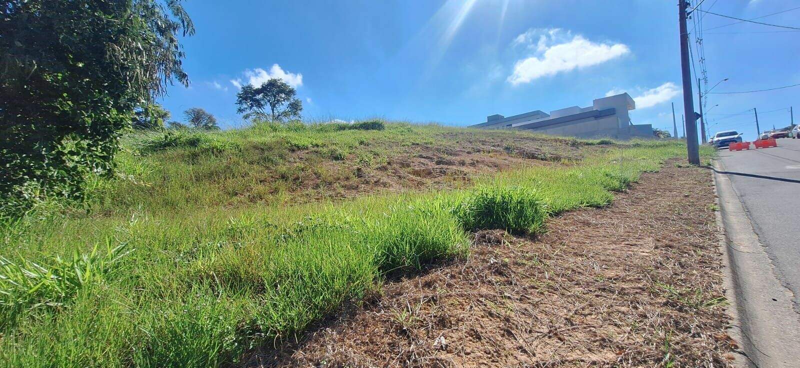 Terreno à venda no Jardim Quintas da Terracota: 