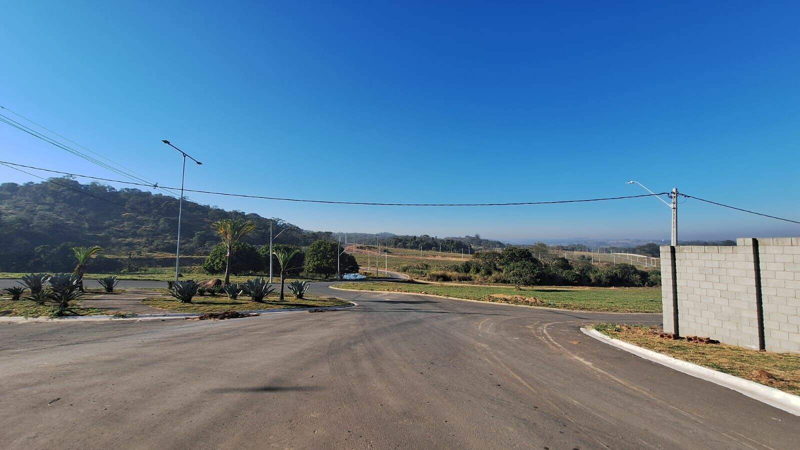 Terreno à venda no Santa Maria: 