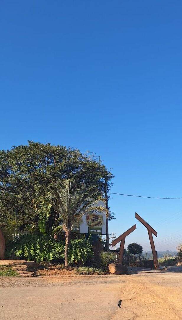 Terreno à venda no Santa Maria: 