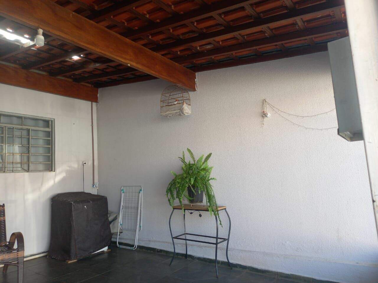 Casa à venda no Jardim Alice: 