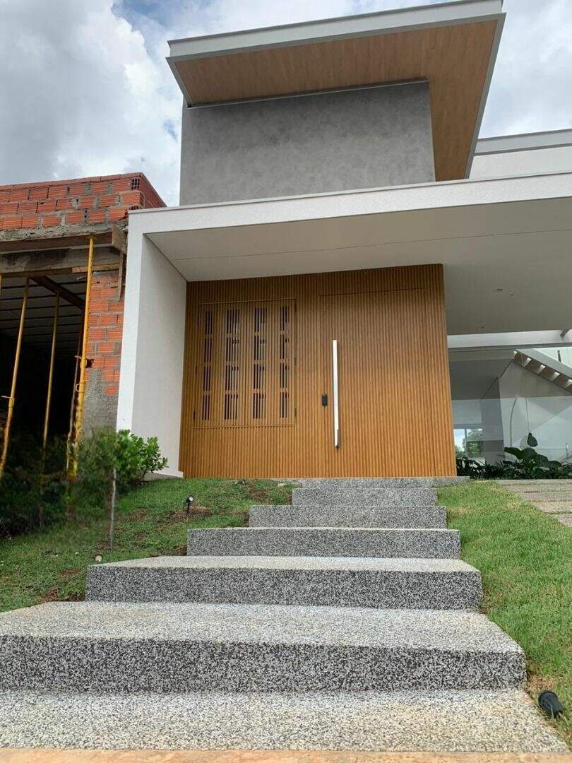 Sobrado à venda no Jardim Juliana: 