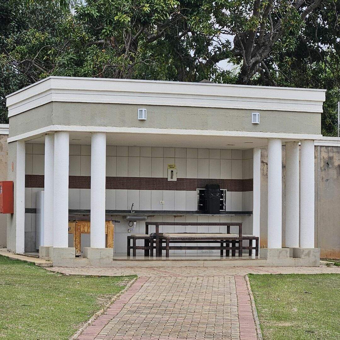 Terreno à venda no Jardim Residencial Alto De Itaici: 