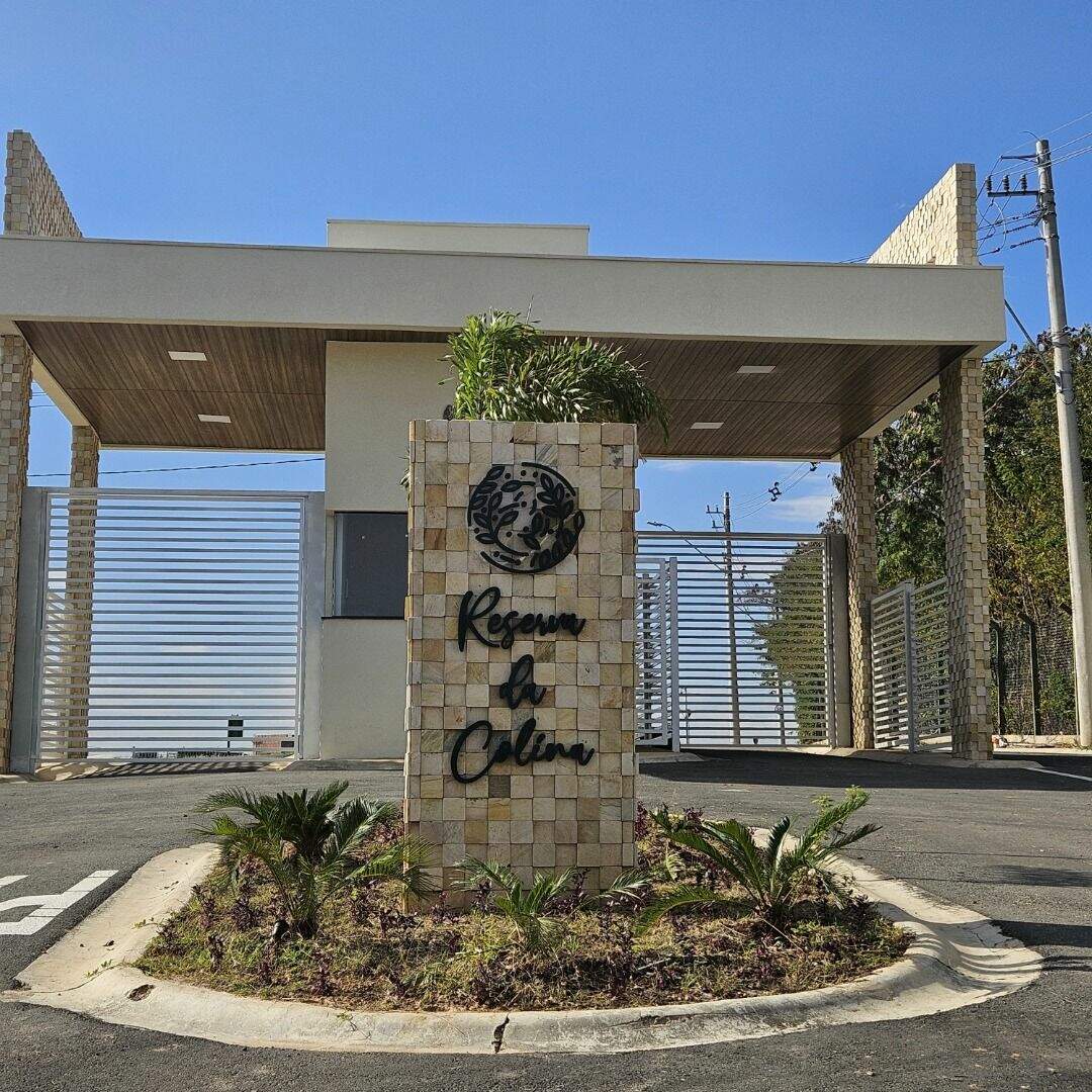 Terreno à venda no Altos da Bela Vista: 