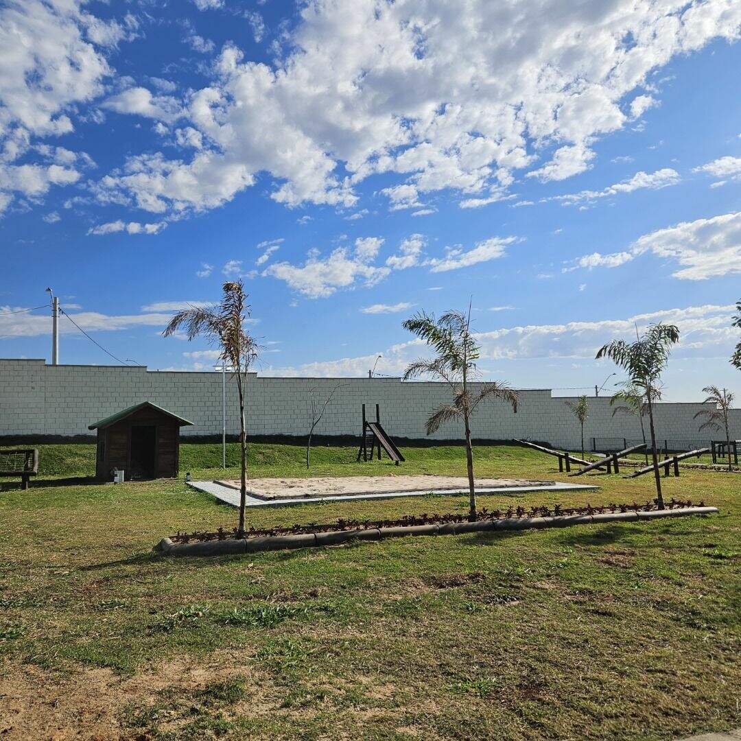 Terreno à venda no Altos da Bela Vista: 