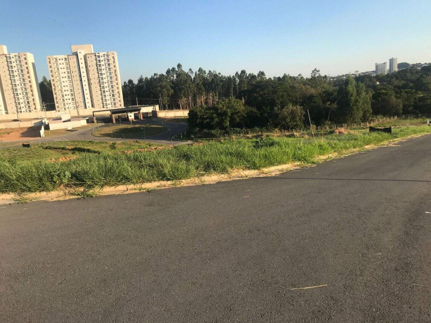 Terreno à venda no Residencial Casa do Lago: 