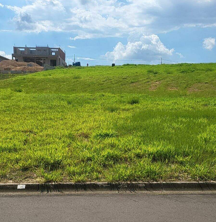Terreno à venda no Jardim Quintas da Terracota: 