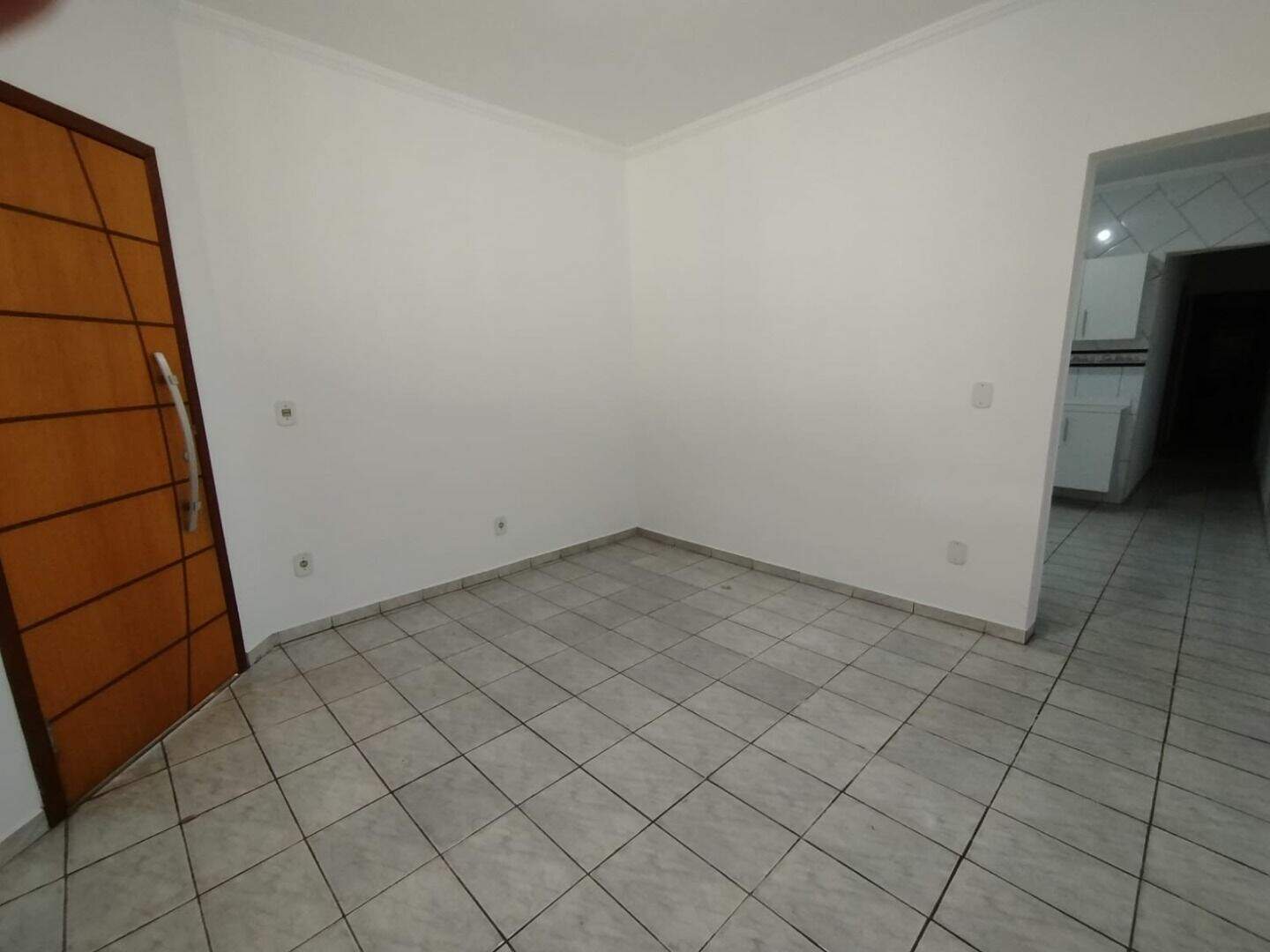 Casa à venda no Jardim Adriana: 