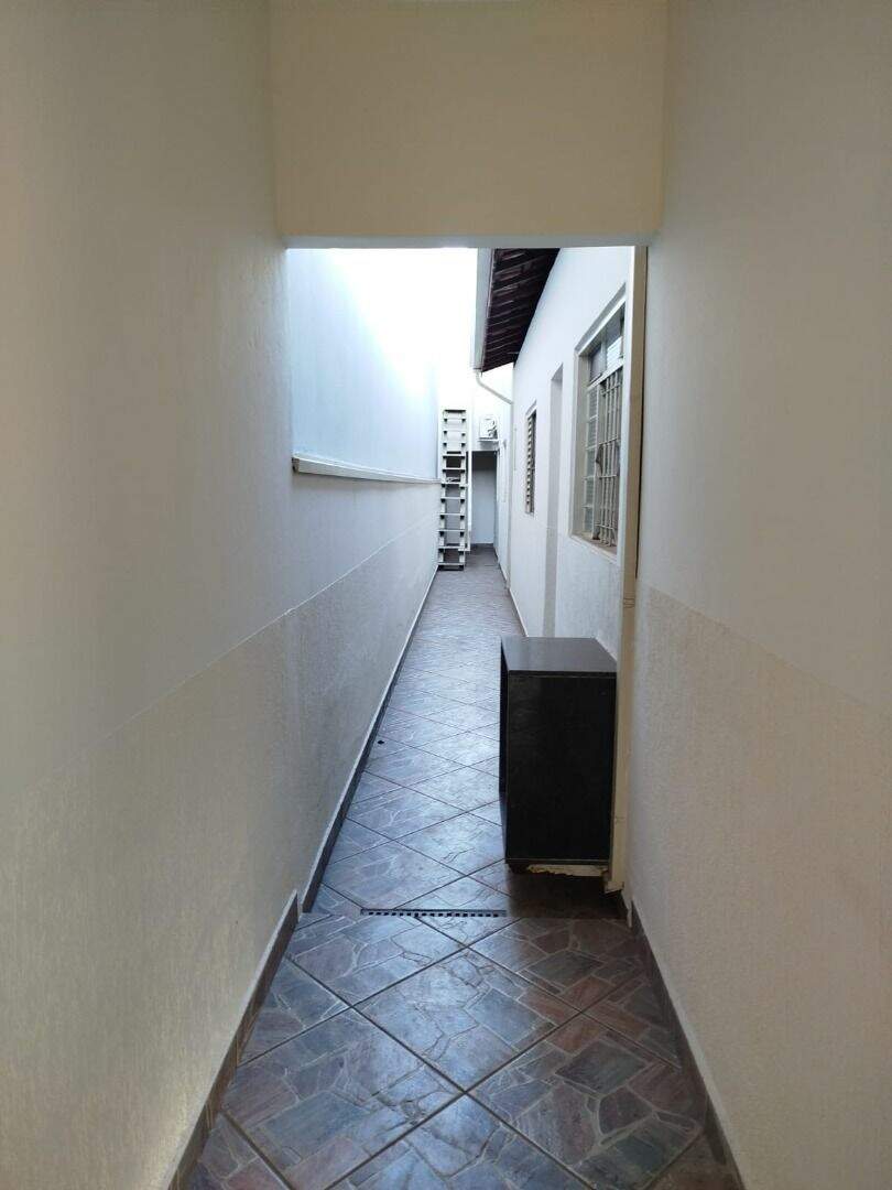 Casa à venda no Jardim Adriana: 