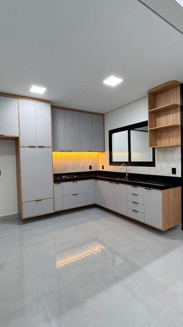 Casa à venda no Jardim Bonsucesso: 
