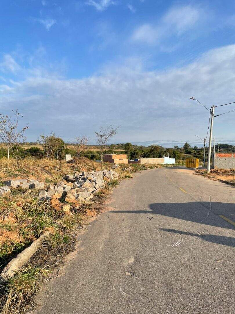 Terreno à venda no Residencial Villagio do Conde: 