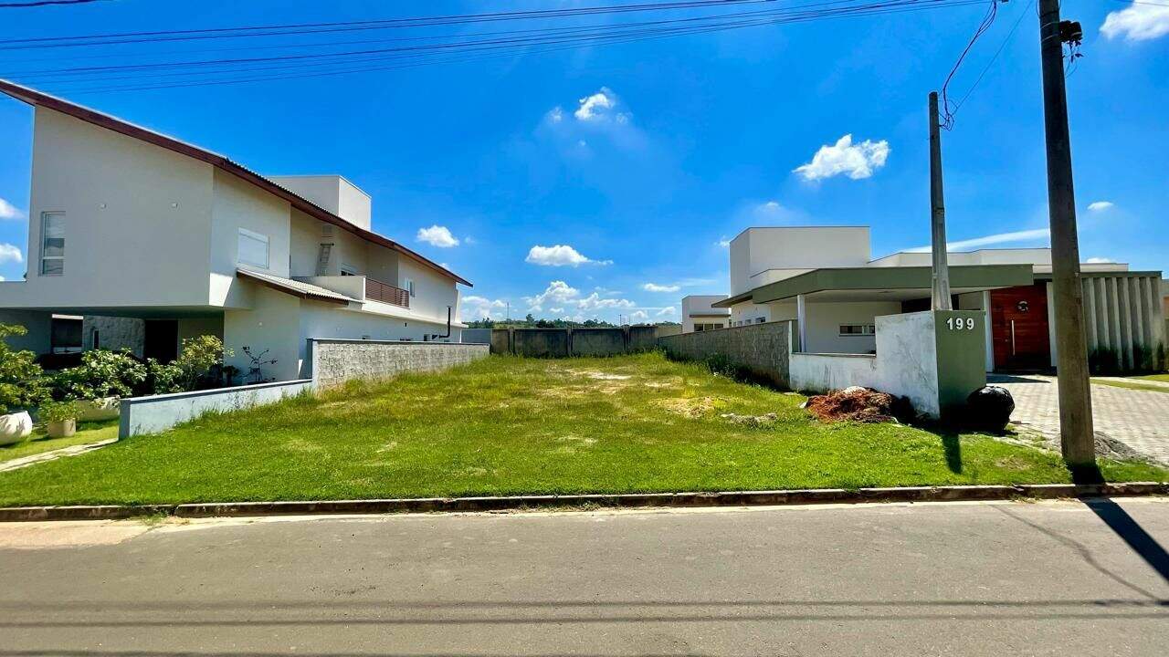 Terreno à venda no Portal dos Bandeirantes: 