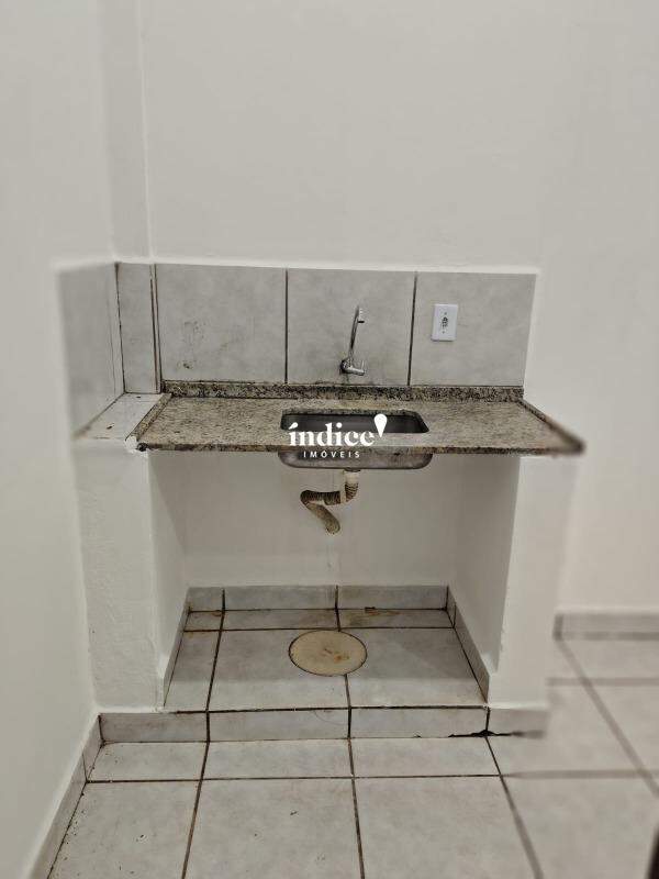 Salão Comercial para para aluguel no Campos Elíseos na cidade de Ribeirão Preto: 