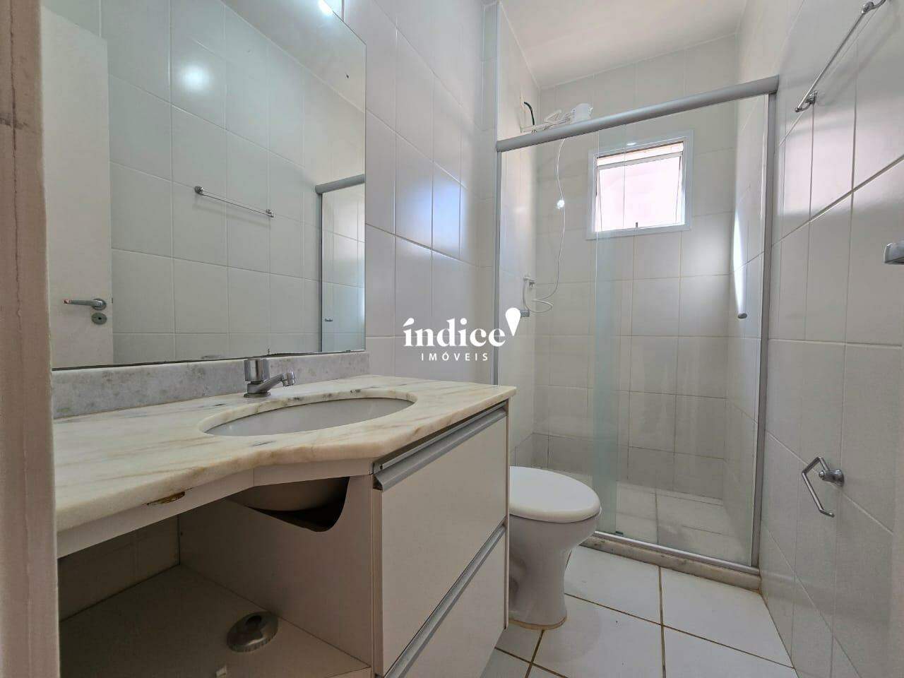 Casas Condomínio para para aluguel no Vila do Golf na cidade de Ribeirão Preto: 